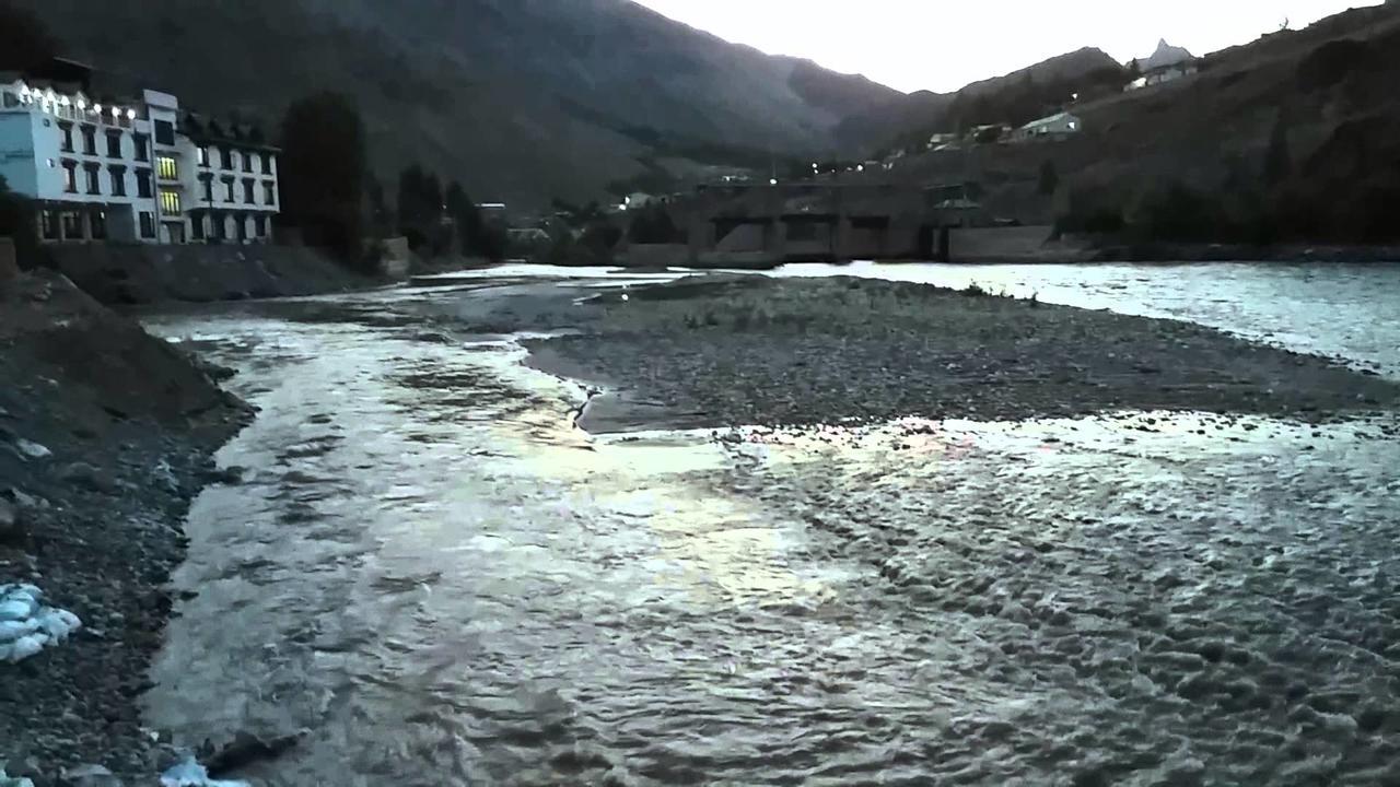 Hotel Suru View Kargil Exteriér fotografie