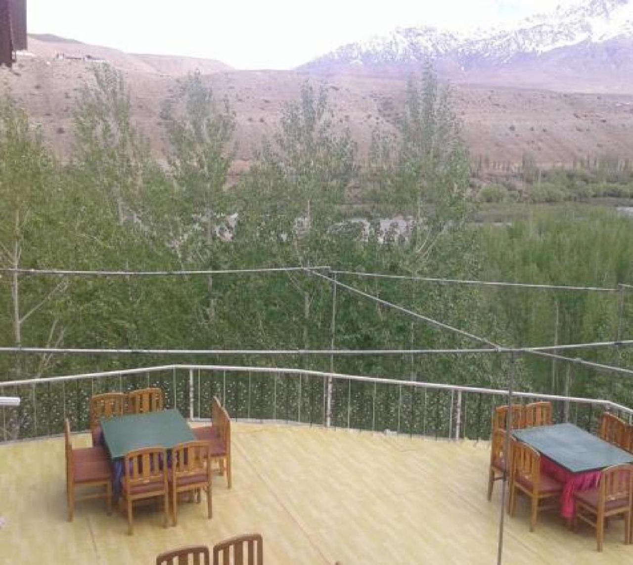 Hotel Suru View Kargil Exteriér fotografie